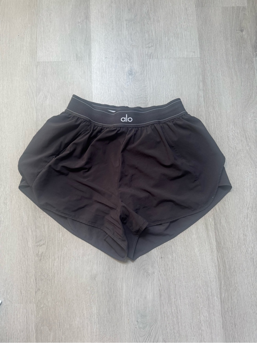 ALO Yoga Black Match Point Women’s Athletic Shorts Sz Small